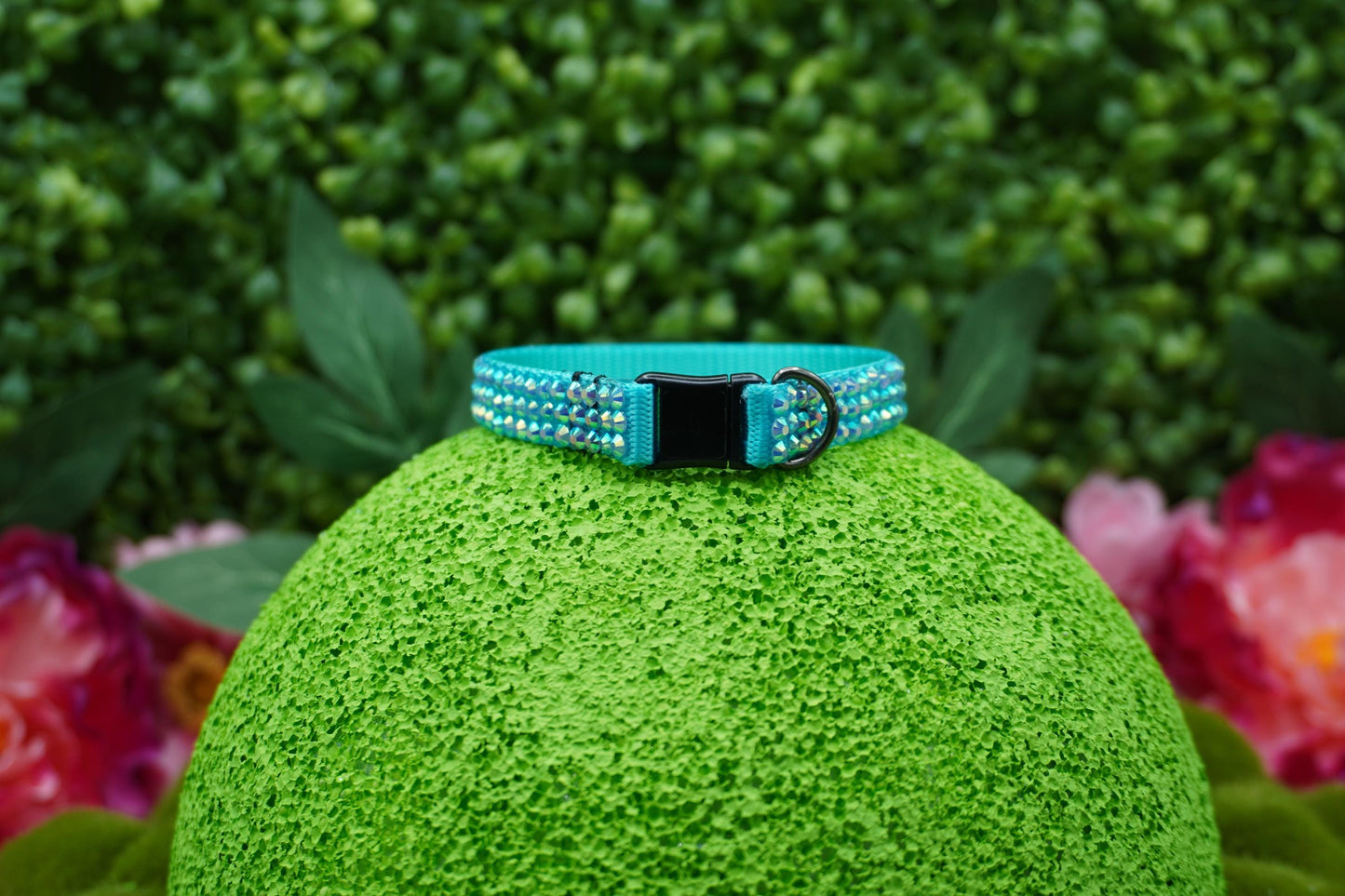 Aquamarine Dream: Handmade Light Blue Rhinestone Cat Collar – Trendy Rhinestone Kitten Collar with Safe Breakaway