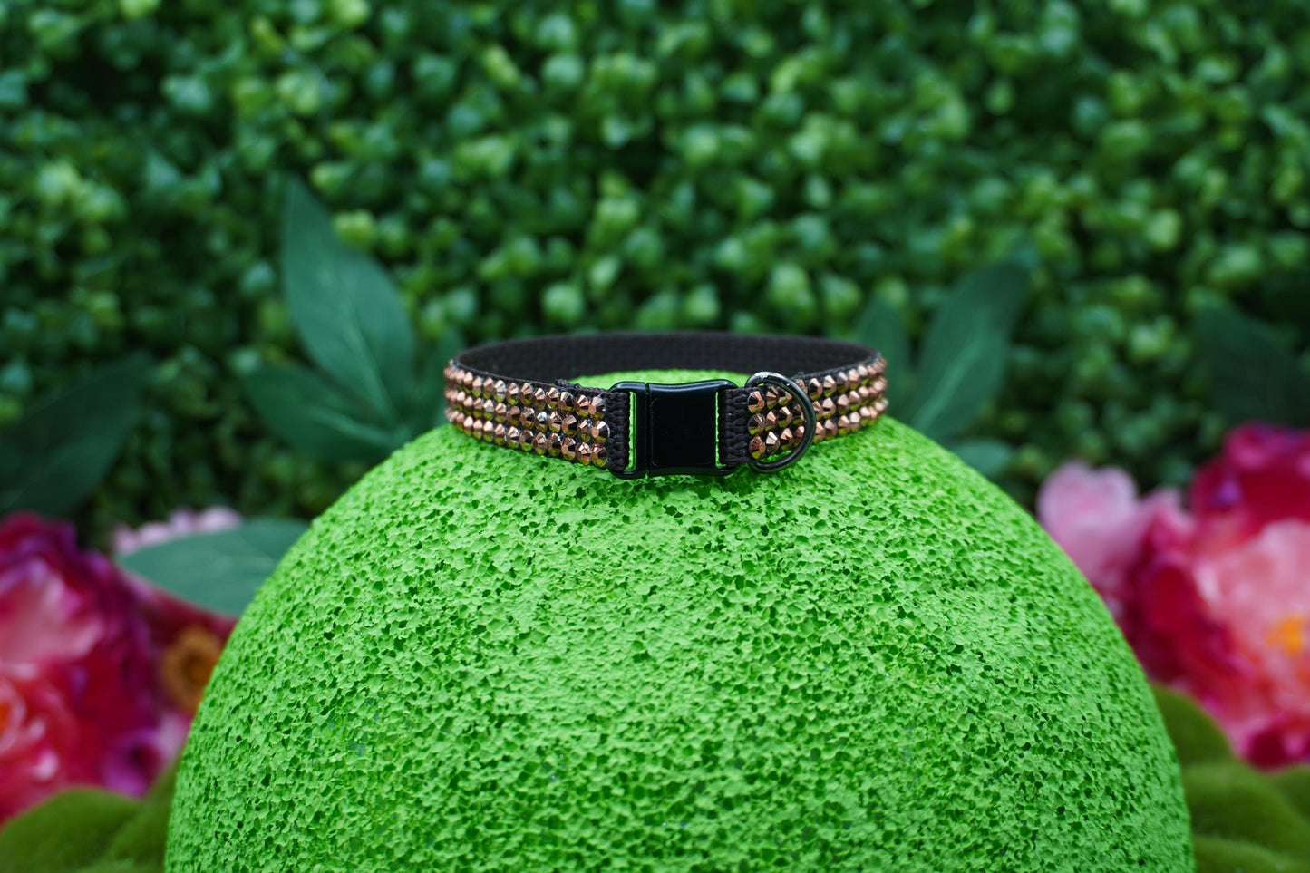 Smokey Quartz Twinkle: Handmade Brown Rhinestone Cat Collar – Chic Sparkly Cat Collar with Rhinestones & Safety Buckle