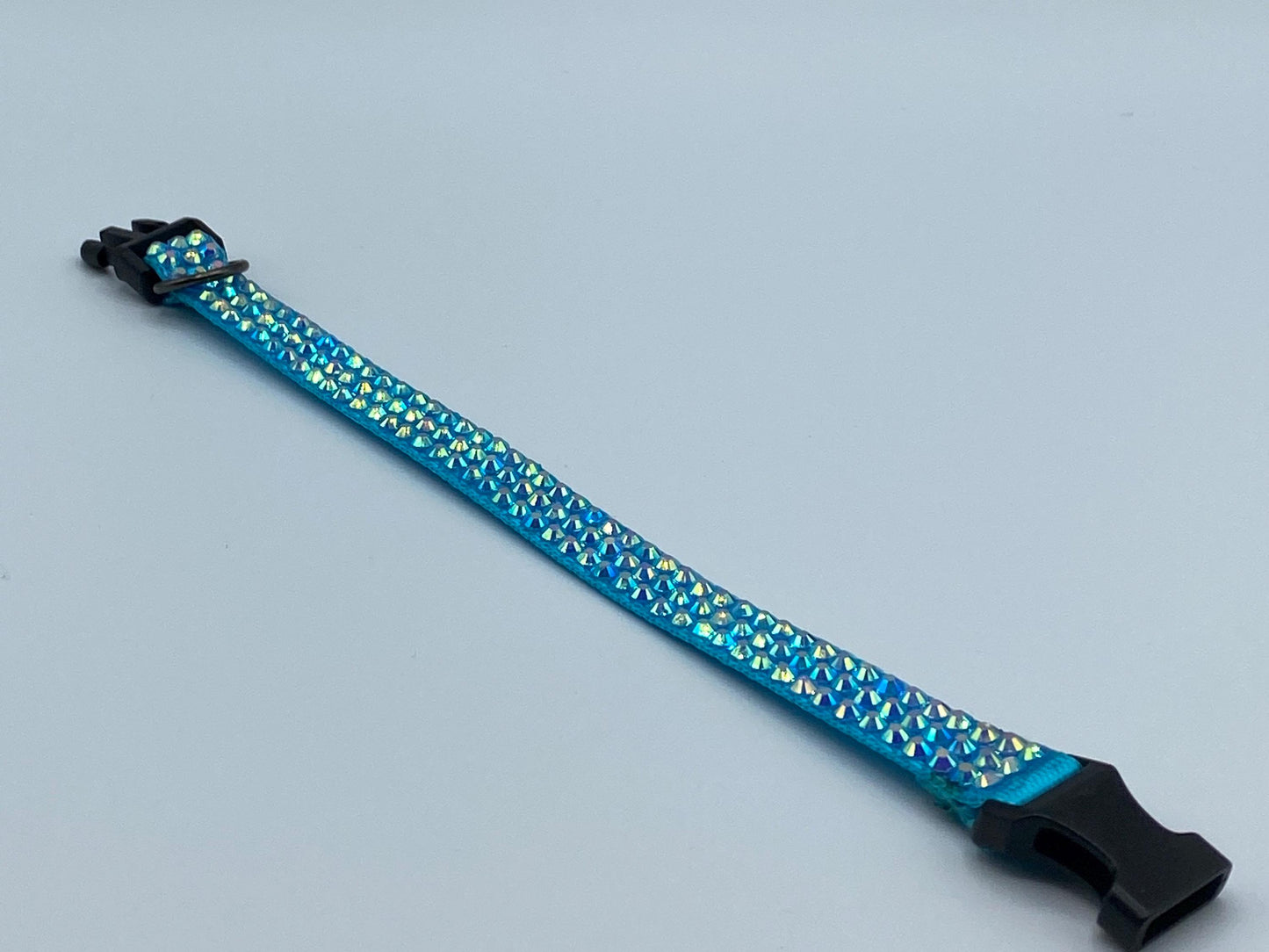 Handmade Light Blue Rhinestone Cat Collar – Elegant & Sparkly Bling Collar for Cats