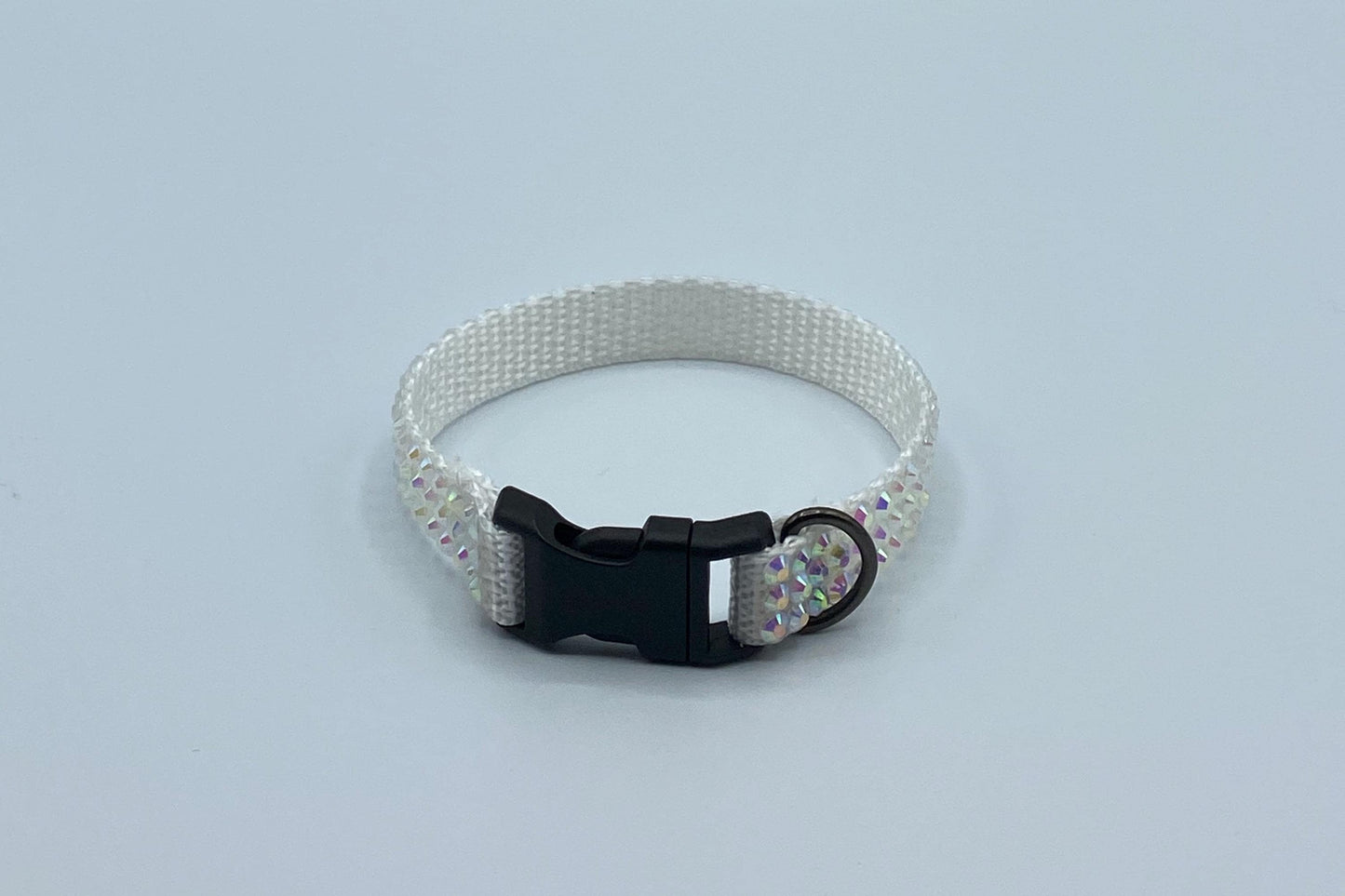 Handmade White Rhinestone Cat Collar – Elegant & Sparkly Bling Collar for Cats