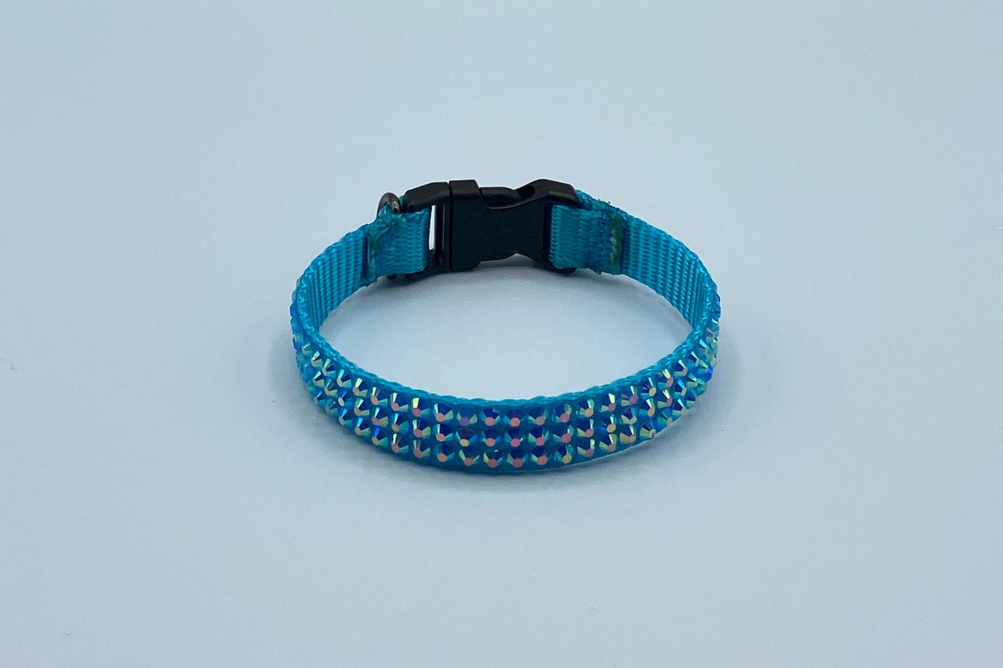 Handmade Light Blue Rhinestone Cat Collar – Elegant & Sparkly Bling Collar for Cats