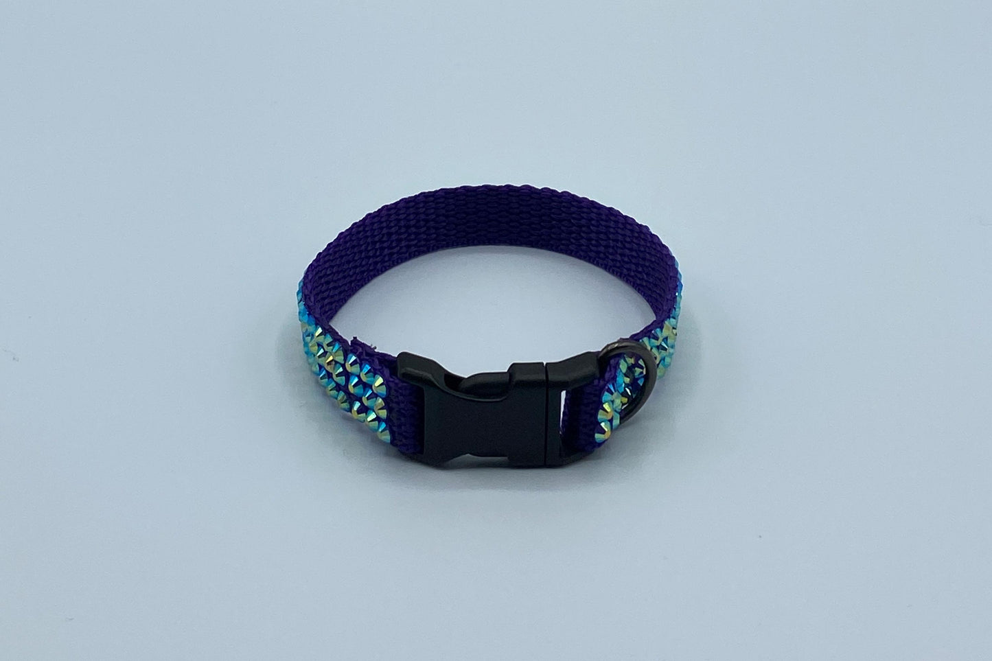 Handmade Purple Rhinestone Cat Collar – Elegant & Sparkly Collar for Cats