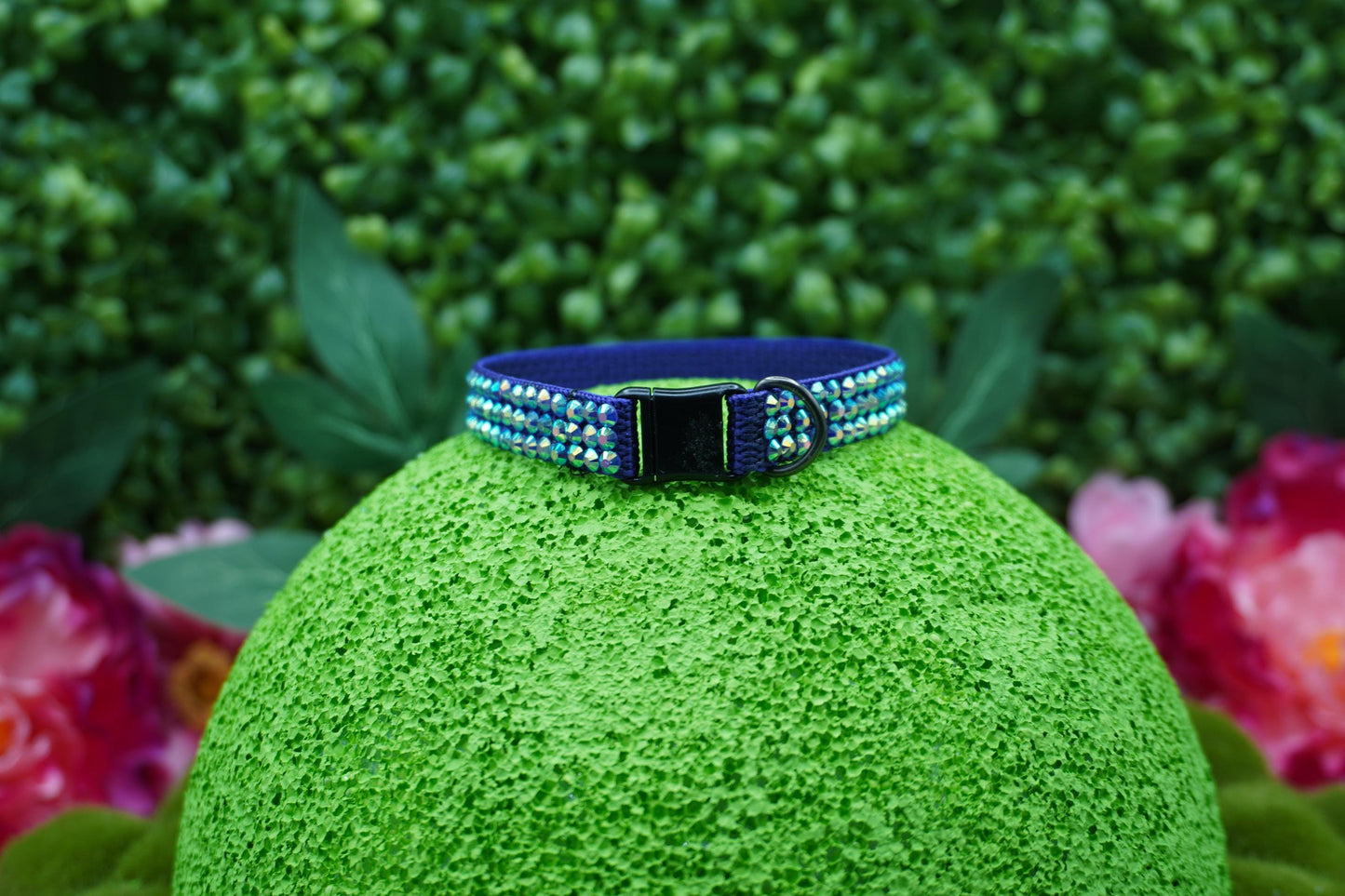 Amethyst Aura: Handmade Purple Rhinestone Cat Collar – Elegant Rhinestone Cat Collar with Safety Breakaway Buckle